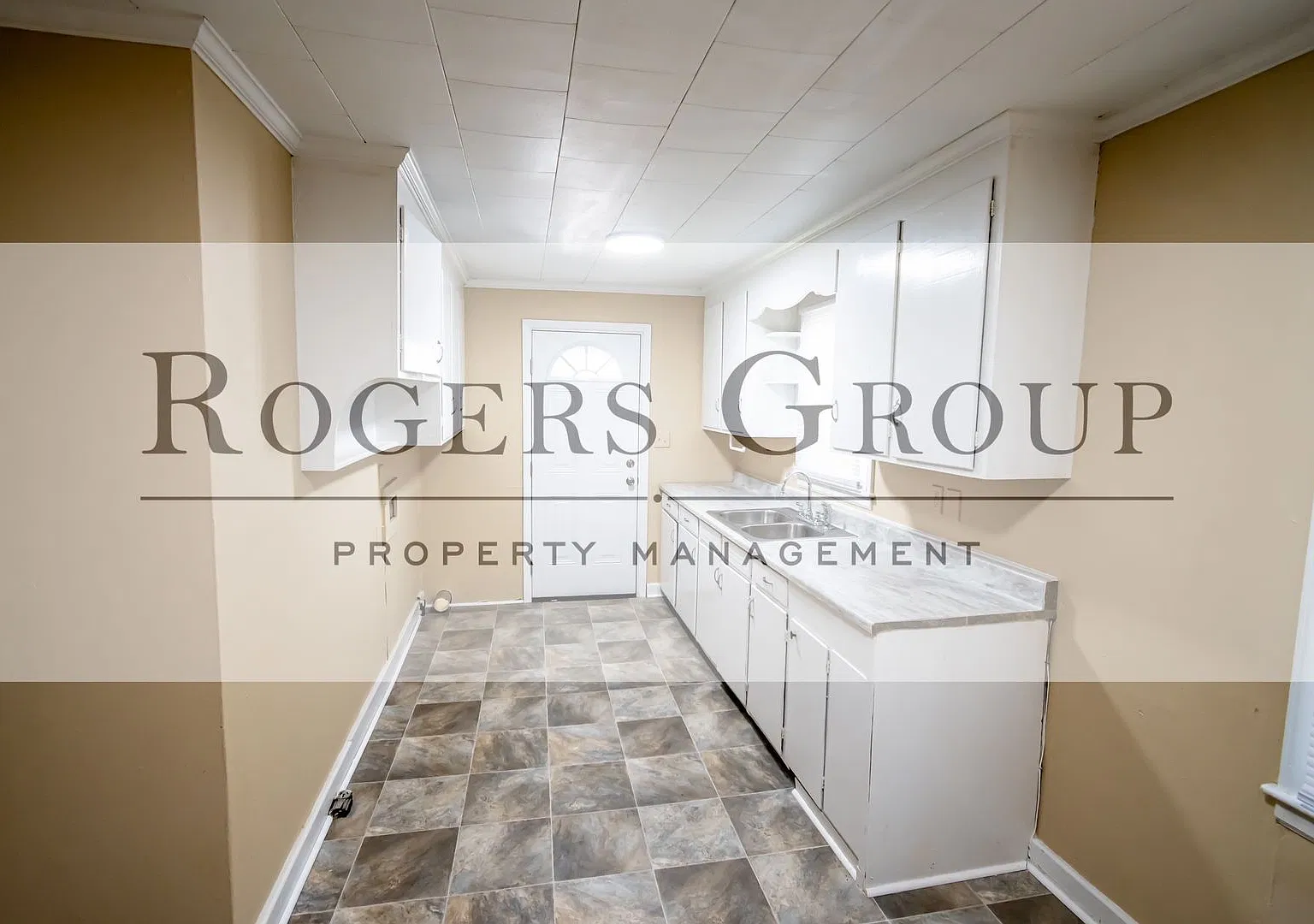 3 bed, 1.0 bath, $895 — Photo 4