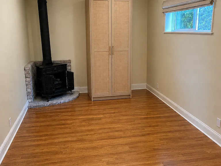 72 Wellings Pl #1 — Photo 2