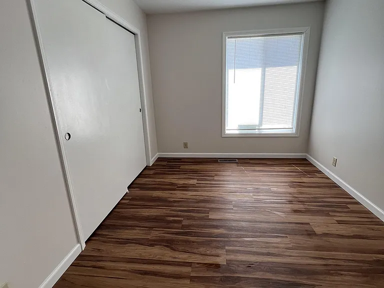 17 E Blaine St — Photo 30