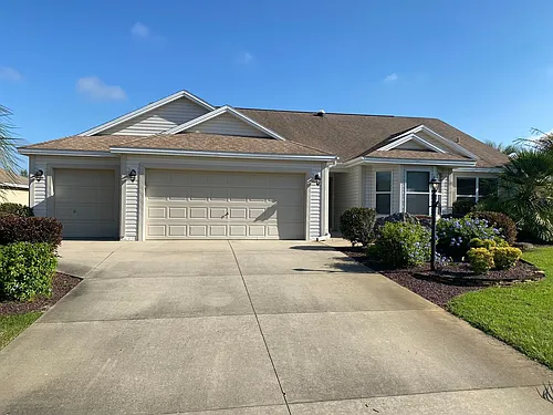1135 Barker Way Photo 1
