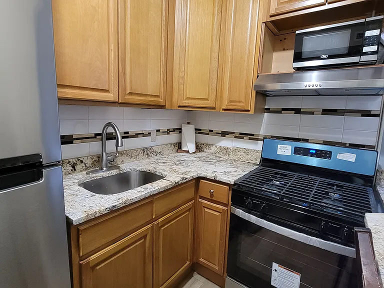 35 S Miller St #1 — Photo 10