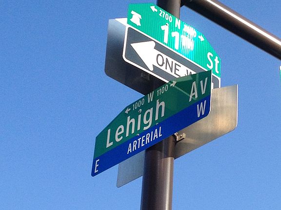 3rd image of 1105 W Lehigh Ave