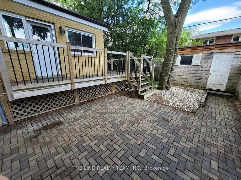 95 Overland Dr — Photo 11