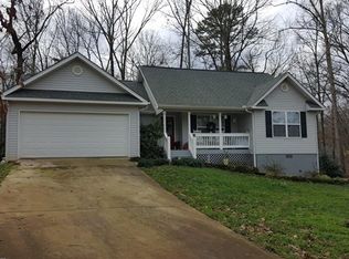 182 Windchime Cir, Demorest, GA 30535