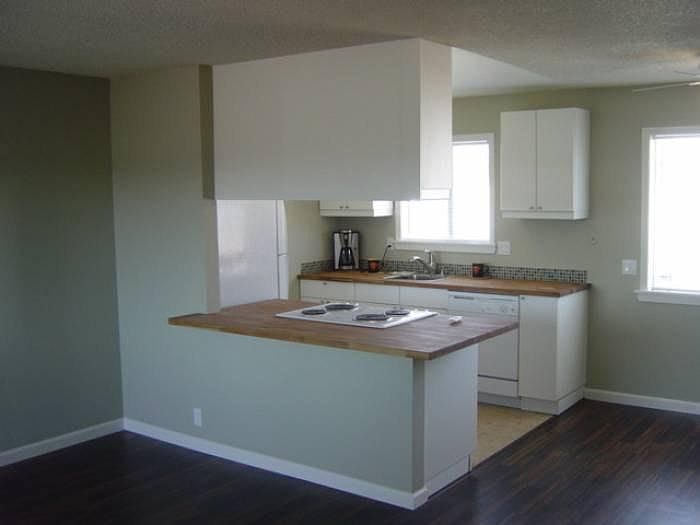 living room to kitchen