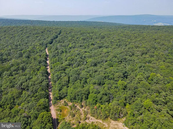 High Mountain Rd, Catawissa, PA 17820