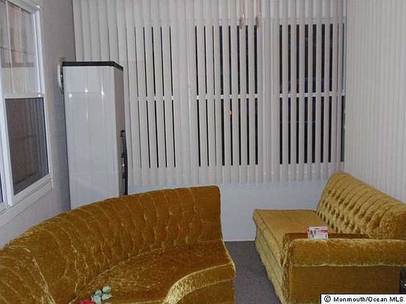 5th image of 169 Boxwood Drive #B