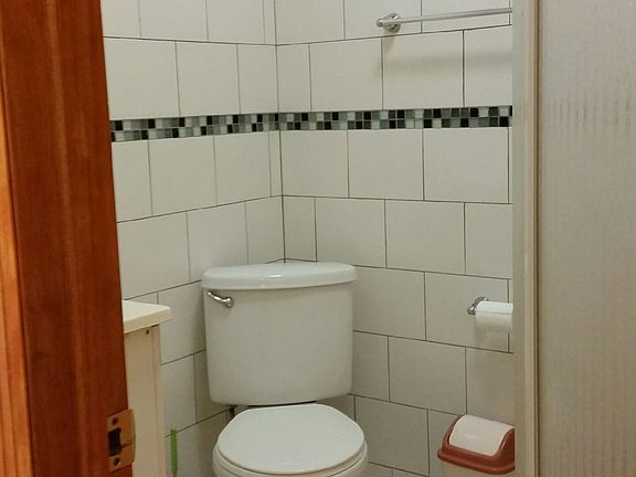 4th image of 8758 Bay Pkwy APT B1