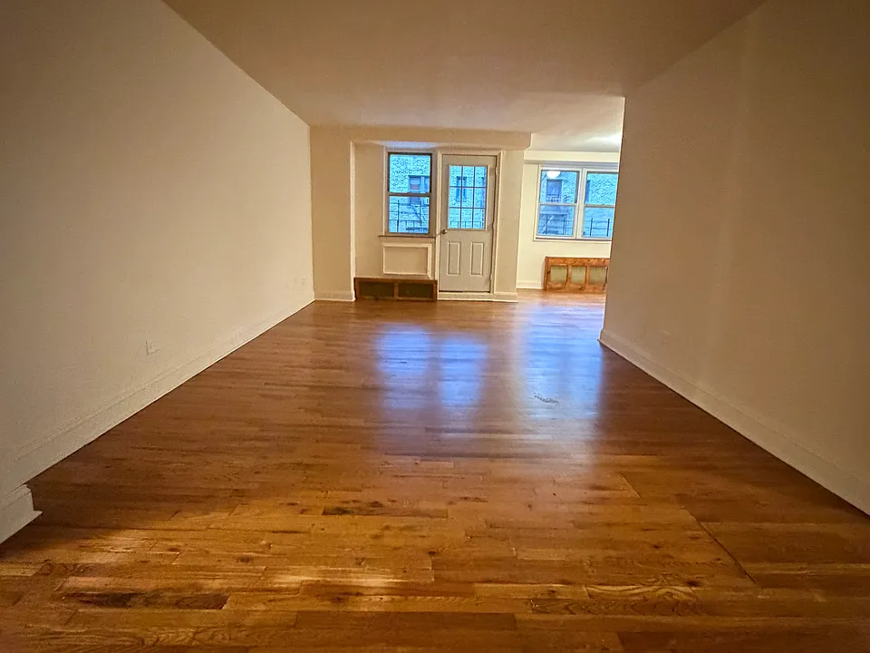 86-45 Saint James Ave #2N