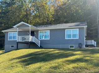 720 Scott Rd S, Clarks Summit, PA 18411