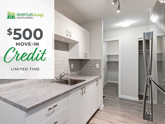 2nd image of 2291 Southview Dr SE #1B-1Ba