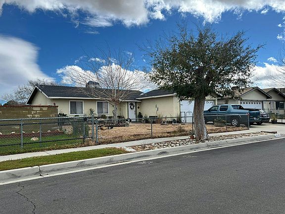 3rd image of 37346 Cedrela Ave