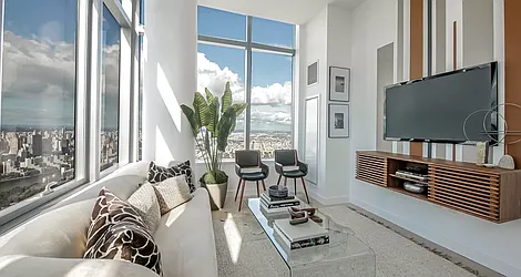 Rented by MaxInvest Real Estate, Inc.