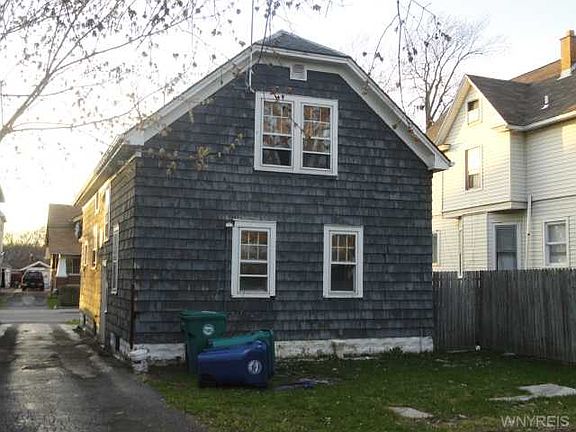2nd image of 2911 McKoon Ave
