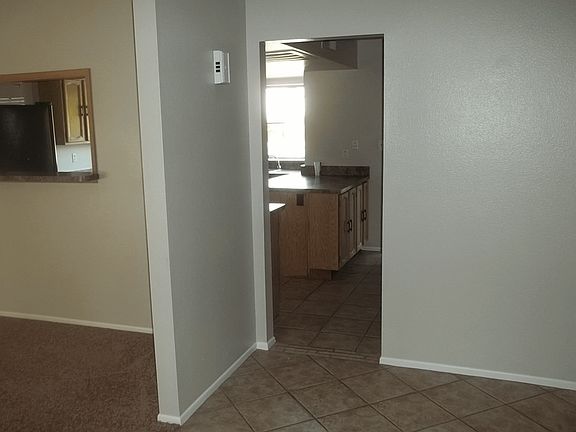 4th image of 850 E Chilton Dr