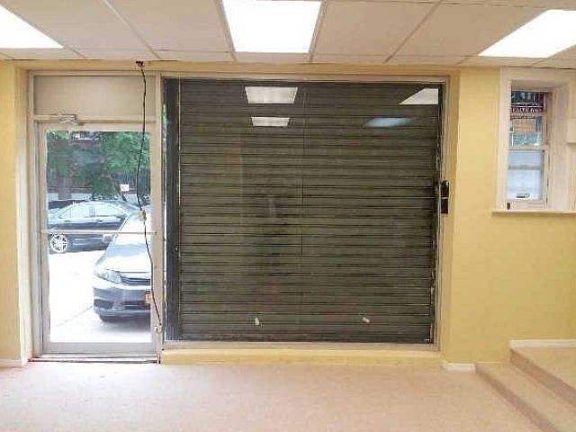 2nd image of 11603 Metropolitan Ave