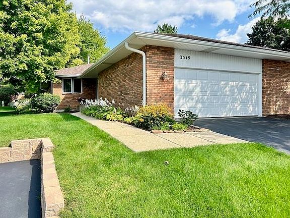 2nd image of 3519 Grandview Dr