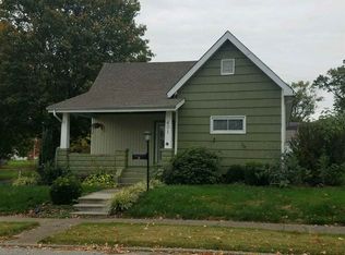 401 Dewey Ave, Washington, IN 47501