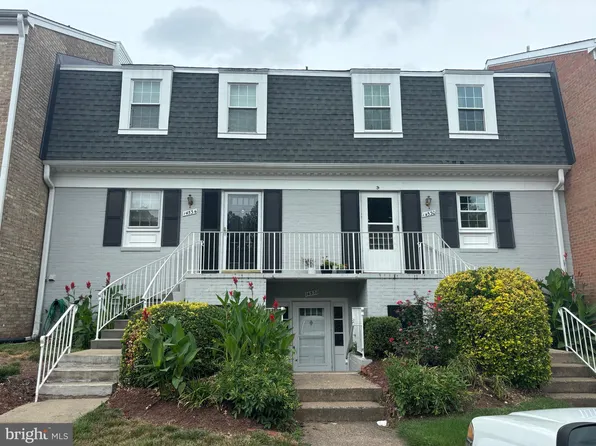 14532 Golden Oak Rd, Centreville, VA 20121