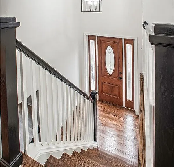 10507 Providence Way — Photo 2