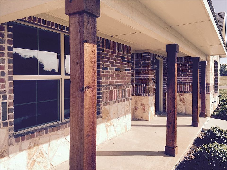 1st image of 325 Palisades