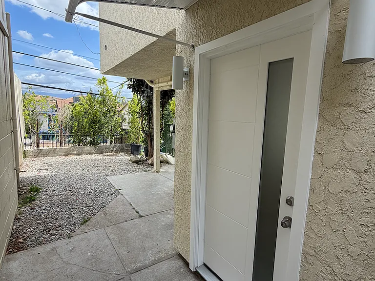 2526 E Alcazar St #A — Photo 1