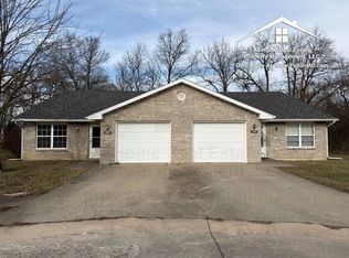 469471 Law Ct #469, Fulton, MO 65251