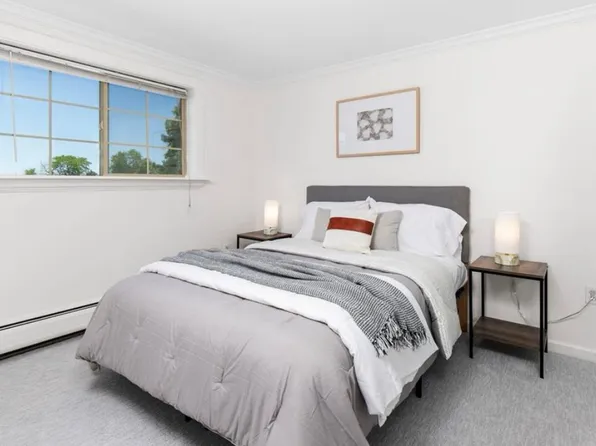 30 N Emerson St APT 302, Denver, CO 80218