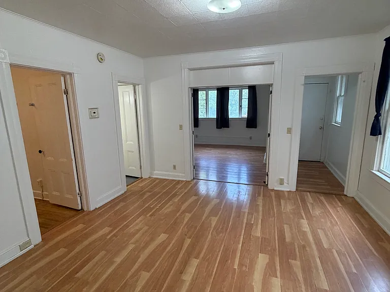 29 Cedar St #1 — Photo 2