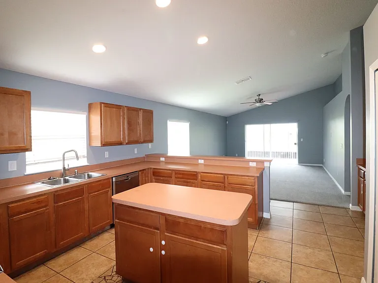 324 Red Kite Dr — Photo 8