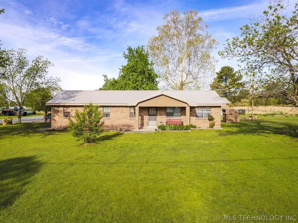 1002 N Hoyt St, Kinta, OK 74552