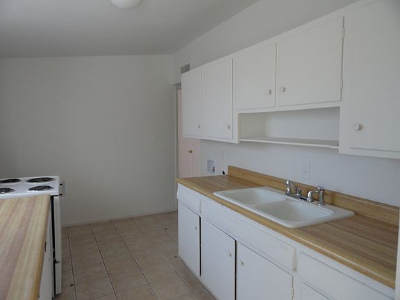 3rd image of 5118 Billman Ave