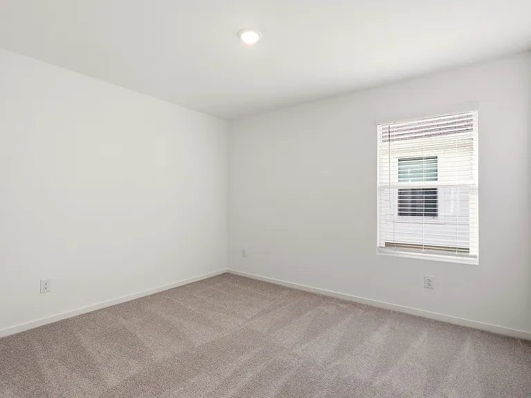 3161 Campeiro Ave — Photo 15