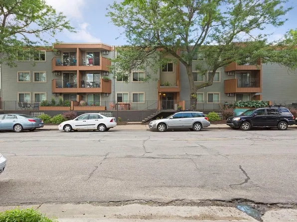3540 Hennepin Ave APT 210, Minneapolis, MN 55408