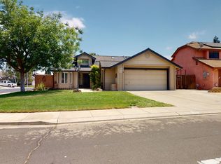 1095 Mission Ridge Dr, Manteca, CA 95337