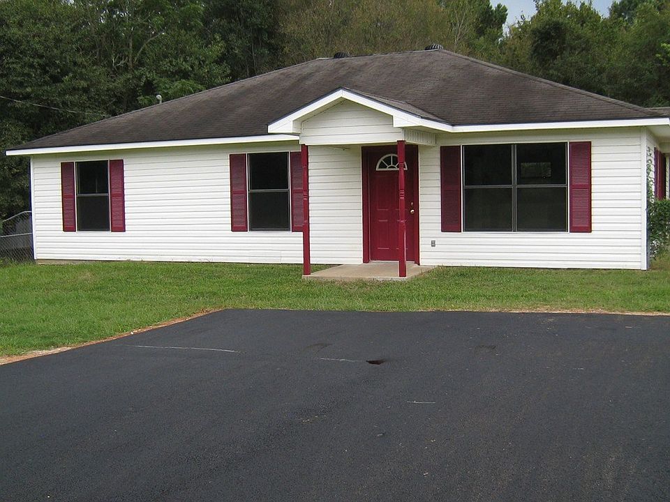 1st image of 22982 Edgewater Dr