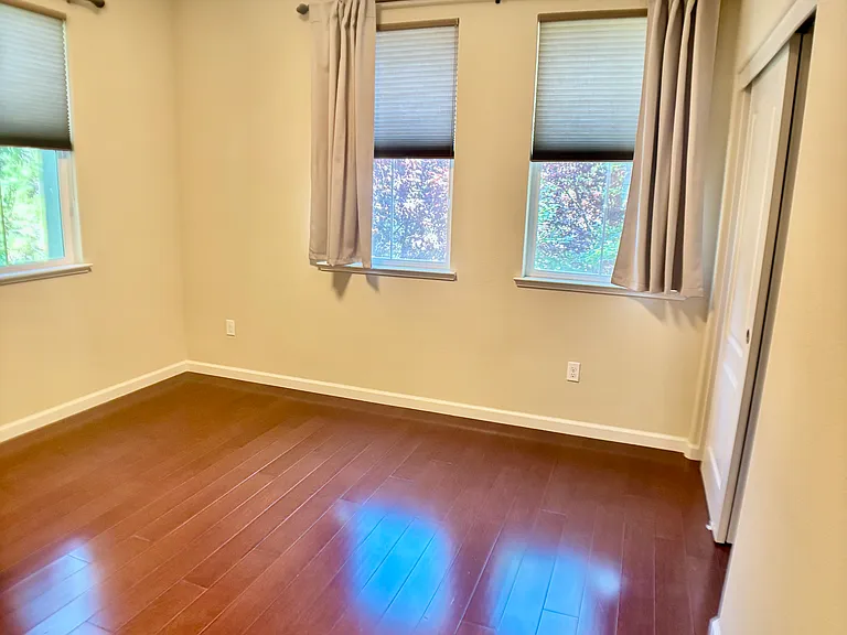 1581 Shore Pl #8 — Photo 20