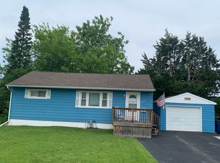 2225 Shawnee Rd, Waukegan, IL 60087