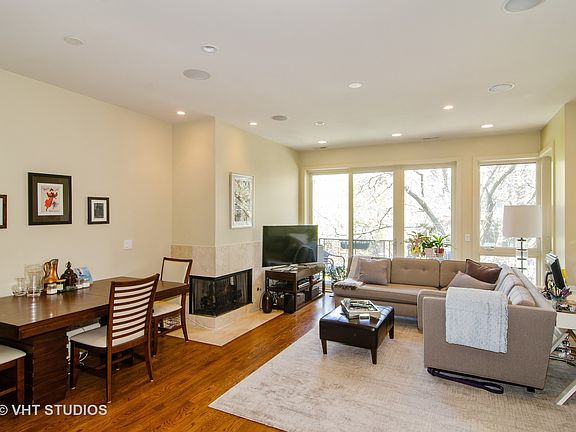 2nd image of 2241 W Wabansia Ave APT 302