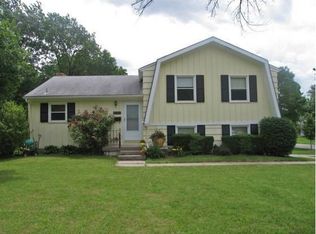 8721 Benson Dr, Overland Park, KS 66212
