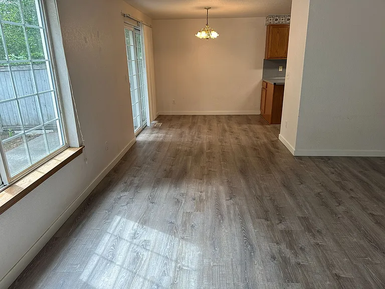 15345 Berry Valley Dr SE — Photo 5