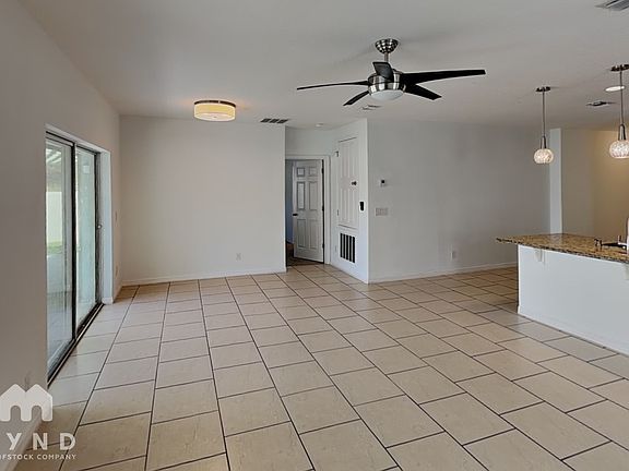 4th image of 642 Vitoria Rd