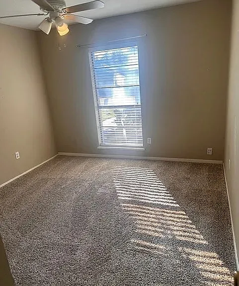 6202 Zanes Ct — Photo 1