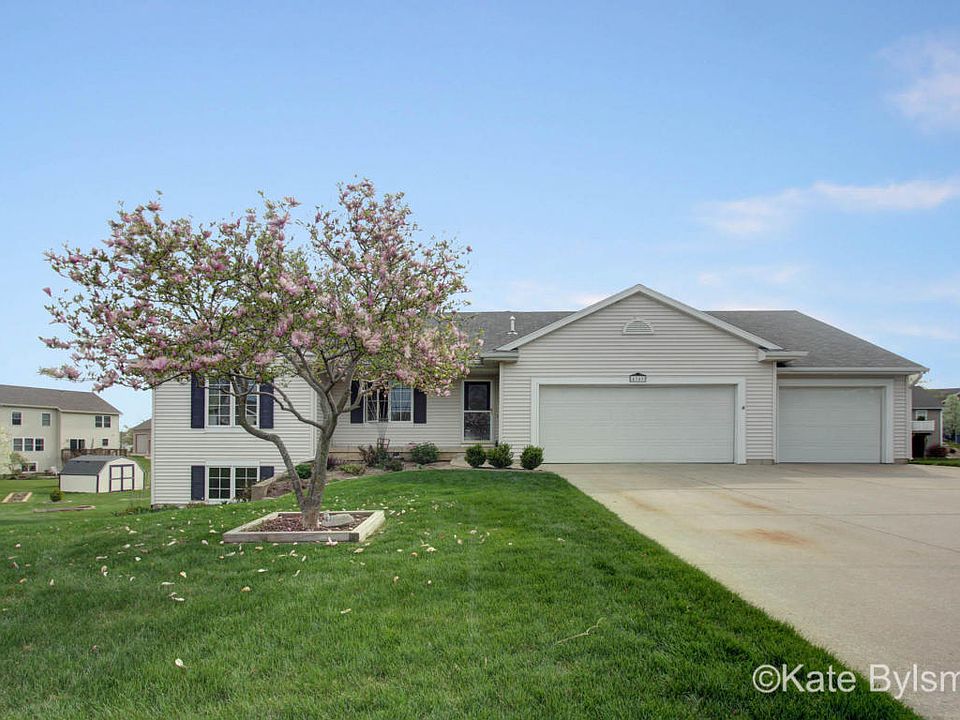 1st image of 4349 Redstone Ct SW