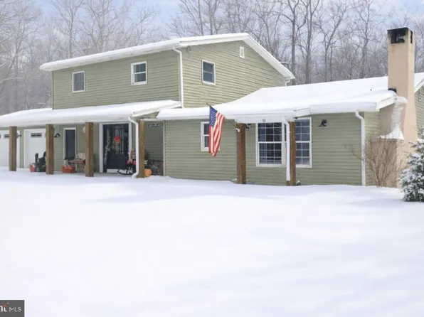 58 Irish Gap Rd, Newville, PA 17241