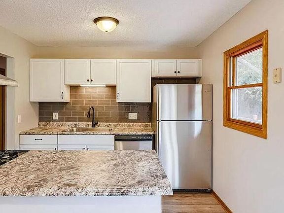2nd image of 3530 Rooney Pl