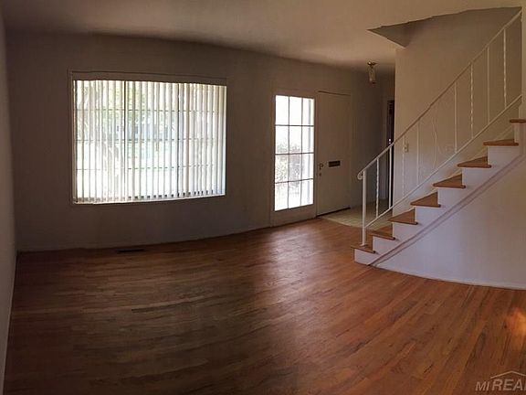 5th image of 20633 Williamsburg Ct #13