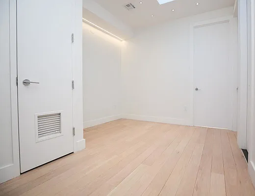 Rented by Simply Brooklyn Realty Inc | media 28