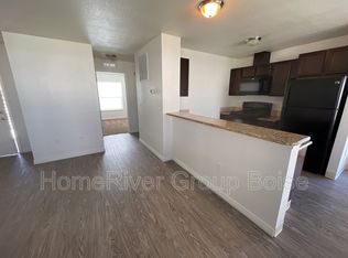 11180 W Brassy Cove Loop APT 102, Nampa, ID 83651