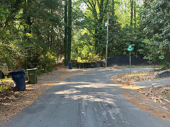 5th image of 2055 Grant Rd SW